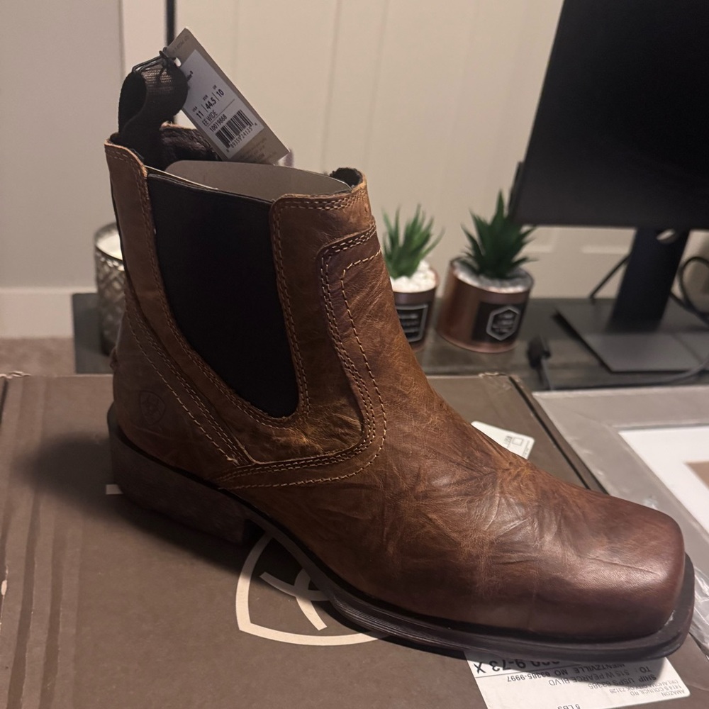 Ariat Midtown Rambler Boot